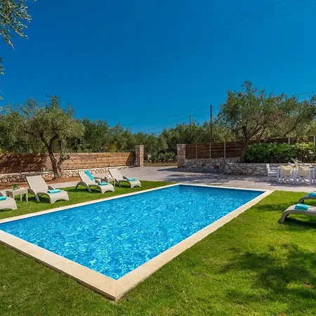 Villa Ionio Elia By *